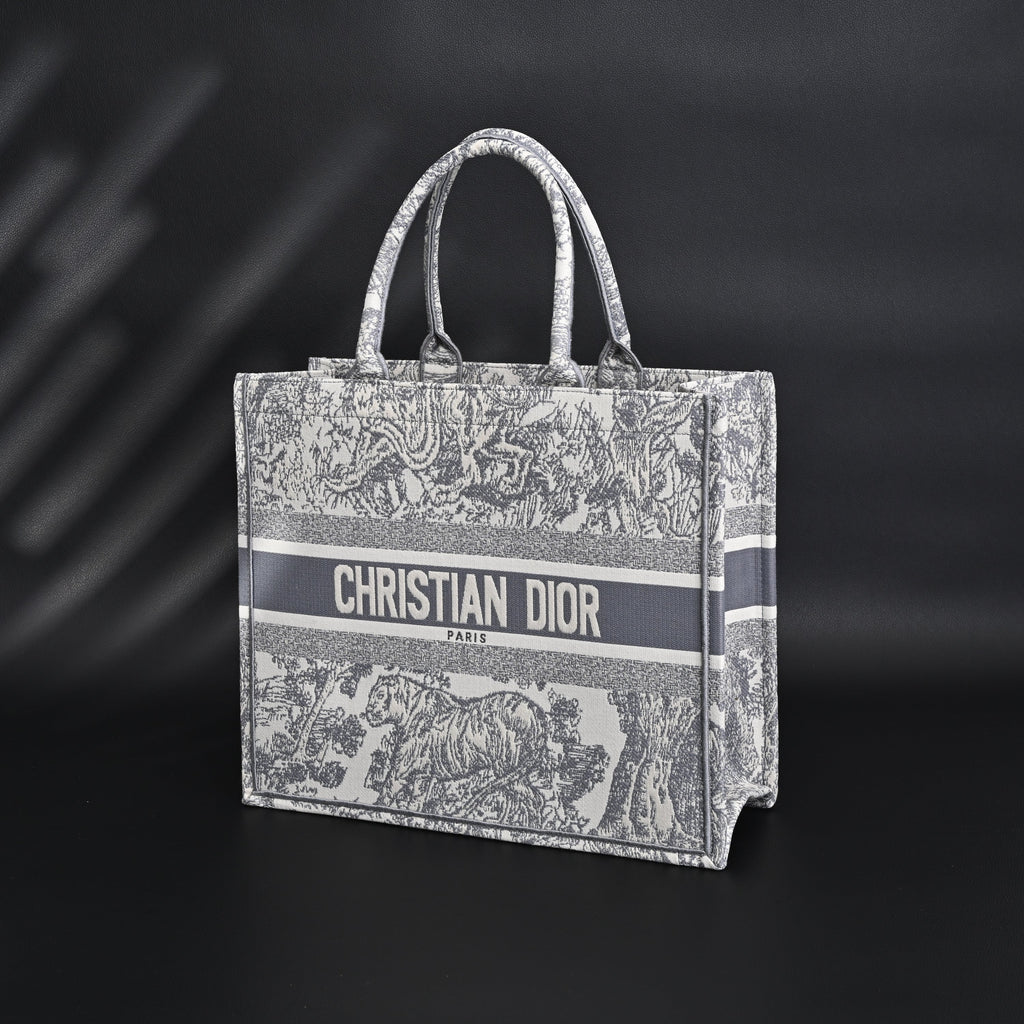 Christian Dior Large Book Tote – Toile de Jouy Embroidery