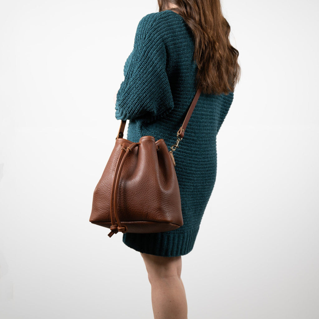 ABBY LEATHER BUCKET BAG - CHARCOAL BISON